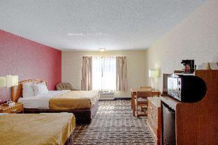 Wisconsin Dells Hotel | Econo Lodge Inn & Suites Wisconsin Dells
