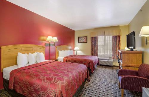 Lubbock Cabin | Econo Lodge Lubbock I-27