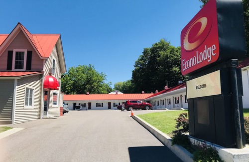 St. Albans Hotel | Econo Lodge St Albans