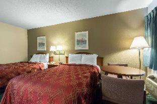 Crestview Cabin | Econo Lodge