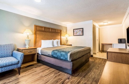 Gastonia Hotel | Econo Lodge