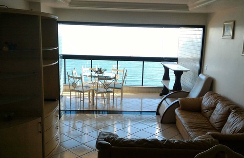 Guarapari House | Ed O Mar Prata 03 Bedrooms Beachfront Guarapari with 2 parking spaces