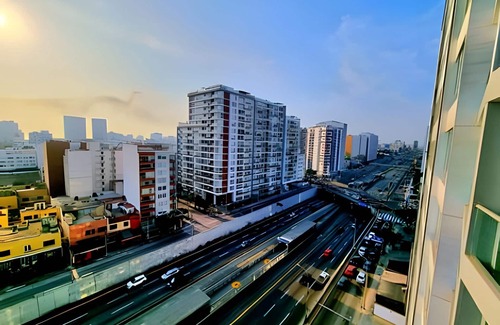 San Antonio House | E°|DuplexTOP Miraflores Big Family Lima 4B 1202
