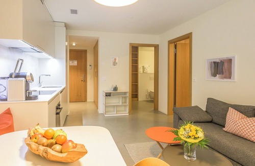 Flims Apartment | Edelweiss vacation apartment Stenna Flims: Modern 2.5-room, 43m², for 4 persons.