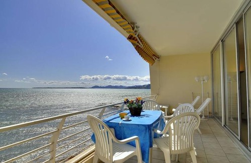 Juan-les-Pins Apartment | Eden Beach 2