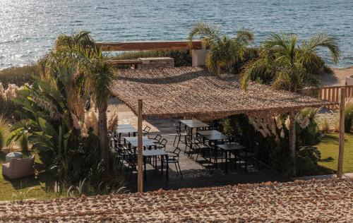 Kastraki Apartment | Eden Beachfront Residences & Suites