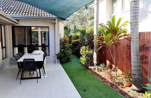 Redland Bay House | Eden, Elegance by the Bay
