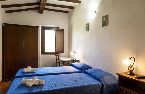 Pitigliano Other | EDEN FARM Rustic farm at the end of the 19th century with park and swimming pool