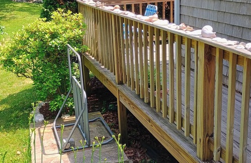 Edgartown Apartment | Edgartown convenience to beach, restaurants, shopping and public transportation.