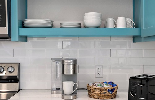 Fredericksburg House | Edge of Main 1- Vineyard Views!