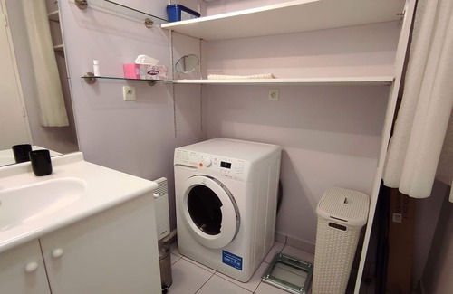Carrieres-sous-Poissy Apartment | Edge of the Seine
