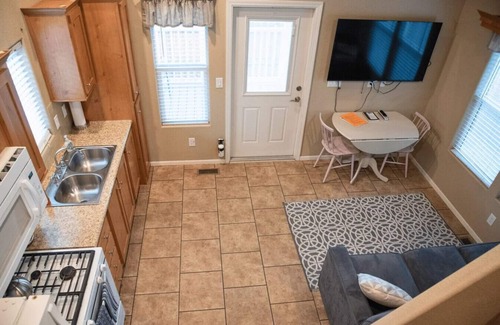 Moab House | Edge of the Desert Slickrock Cabin #12