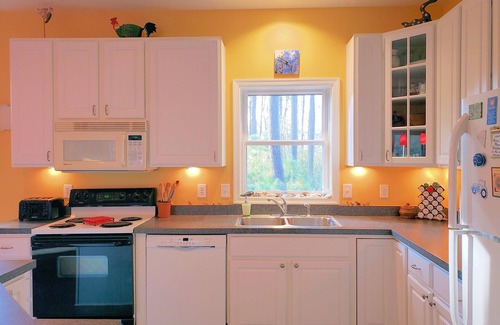 Piney Island House | Edie's Folly - Water View -Screen Porch-NO LINENS AND TOWELS PROVIDED