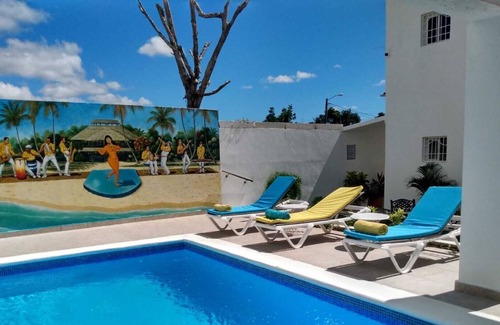 Los Melones Hotel | Edificio Cinda Foundation