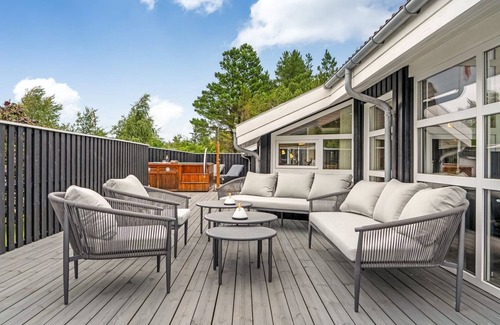 Blokhus House | "Eeske" - 2.5km from the sea by Interhome