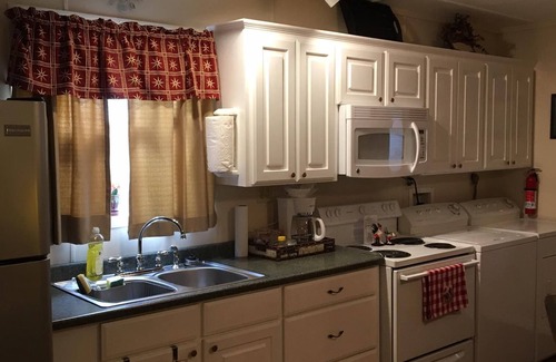 Lufkin Apartment | Efficiency Apt. Located In Pineywoods Of East Texas. Private Apt/Inlaws Quarters