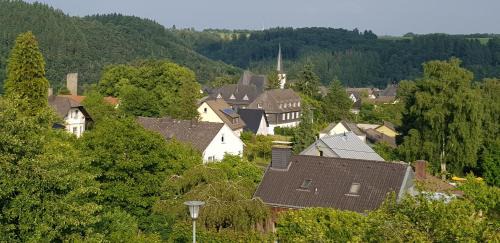 Manderscheid Apartment | Eifel-FeWo by Eva Kröll