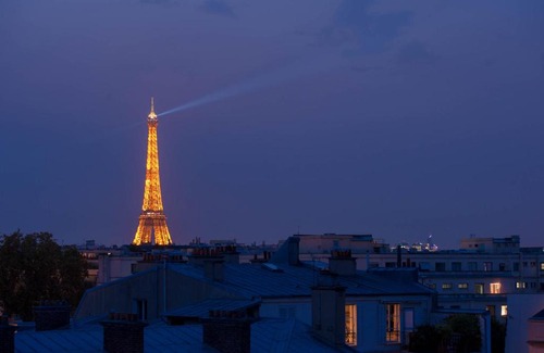 Saint-Thomas-d'Aquin Apartment | Eiffel Tower view + terrace Saint Germain des Pres