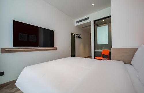 Zhonglou Shangquan Hotel | Eihausen Awake Hotel Xi'an Bell and Drum Tower Luomashi Pedestrian Street Branch