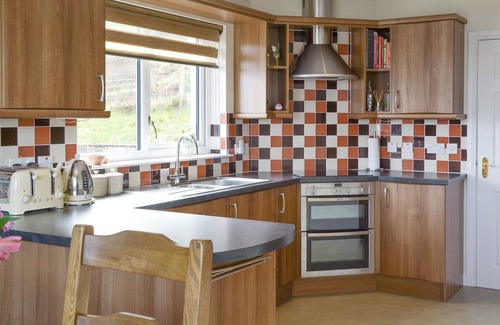 Poolewe Cottage | Eilean View (Island View)