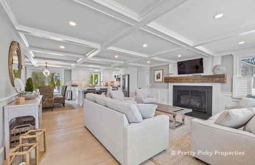West Chatham House | Eileen's Escape: 021-C Luxurious Chatham Home, Heated Saltwater Pool, Newly Renovated