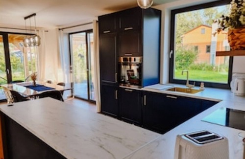 gmina Wolin House | Ein Strand- und Seehaus. 200m von der Camminer Bucht,1,8km vom Meer Entfernt
