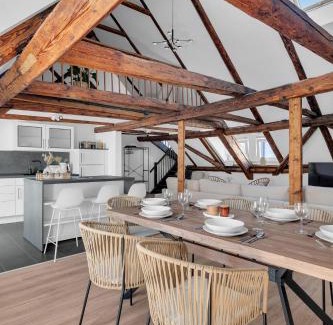 Wernigerode Apartment | Einzigartig - Schlossblick - Maisonette - Smart TV