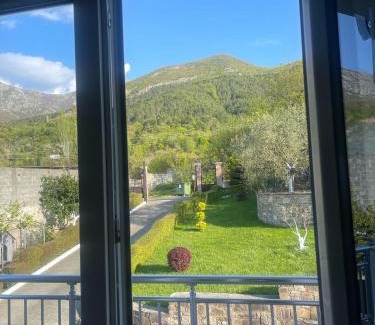Sakës Resort | Ejlli Villa