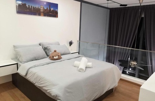 Taman Mutiara Apartment | Eko Cheras Luxury Loft & Suite