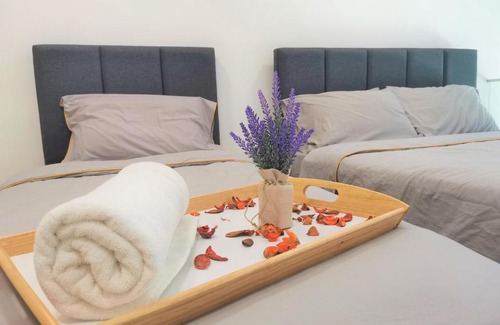 Taman Mutiara Apartment | Eko Cheras Luxury Loft & Suite