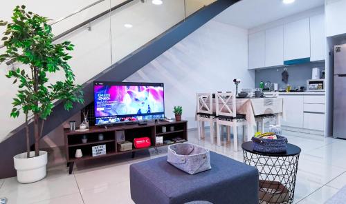 Bandar Tun Razak Apartment | EkoCheras Loft 5 pax, #SoccerTable #AboveMall #Cozy #FreeCarPark