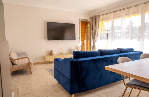 Cros-de-Cagnes Apartment | Elégant 3 Pièces au Cros de Cagnes, Parking Gratuit, à 5 Minutes des Plages