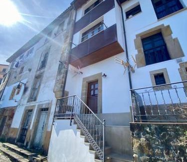 Lastres House | El balcón del Escanu