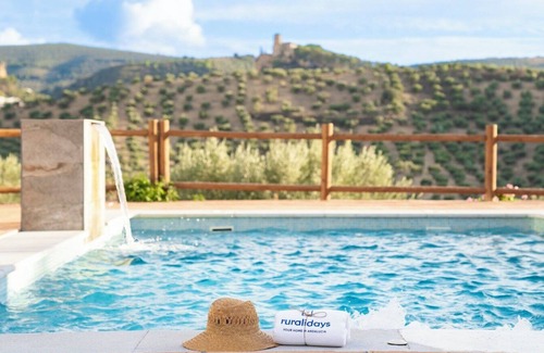 Montefrio Villa | El Bujeo Montefrío by Ruralidays