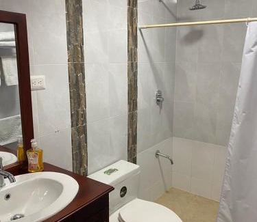 Gualaceo Hotel | El Castillo de Nallig