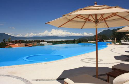 Ajijic Apartment | El Dorado Ajijic by Restavio