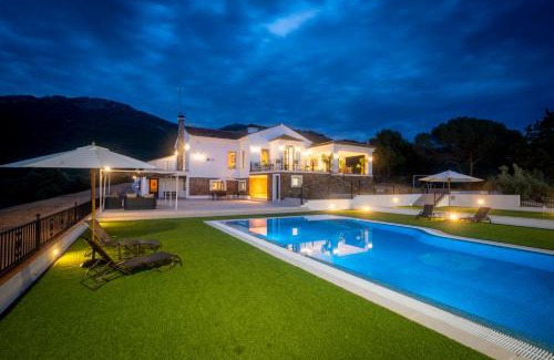 Santa Elena House | EL ENEBRILLO de Despeñaperros