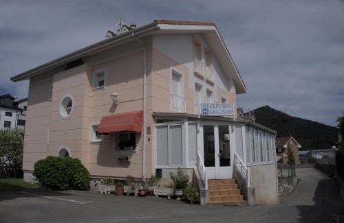 Santiuste House | El Espino Albar - Self Check-in