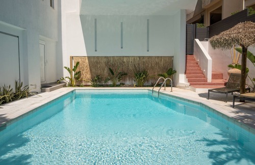 Saronida House | El Mar Pool Maisonette with 3 BDR, 7 min from beach