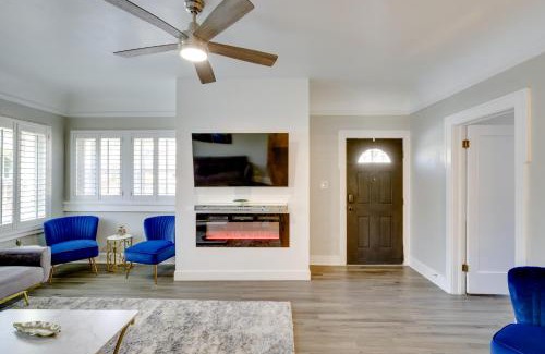 El Paso Apartment | El Paso Home with Shared Patio Near Memorial Park