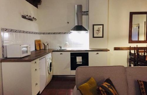 Navarredonda de Gredos House | El Piornal