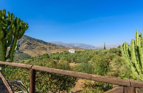 Alora Villa | El Ranchito de Martín Álora by Ruralidays