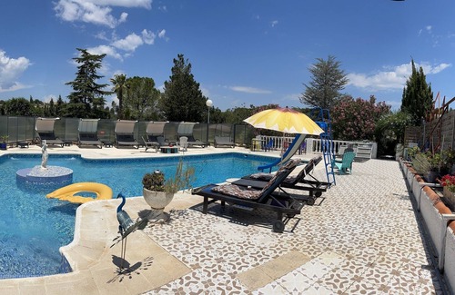 Turis Ski Chalet | El Refujio , Chalet Independant Avec Vraie Piscine