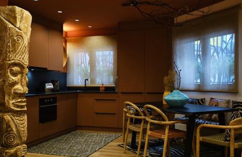 Gijon-Este Apartment | El Samburu - Adéntrate en África en Gijón - Grupo Querbes