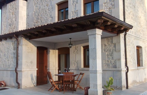 Caleruega House | El Torreón II in Caraluega