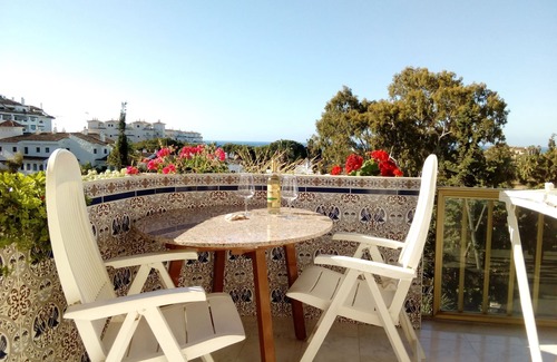 Puerto Banus Apartment | El Trebol building, Puerto Banùs