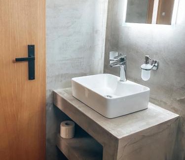 Livadia Hotel | Elafonisi Rooms For Rent