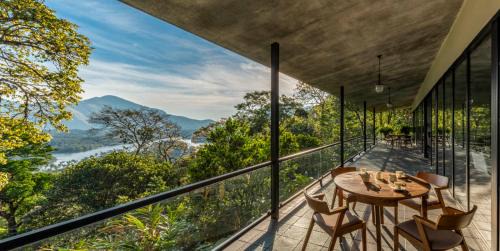 Udumbanchola Villa | Elakai
