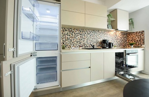 Aviatiei Apartment | ELEGANCE | Cloud9 Modern Apt