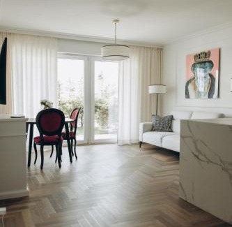 Katowice Apartment | Elegancki Apartament Park Bażantów